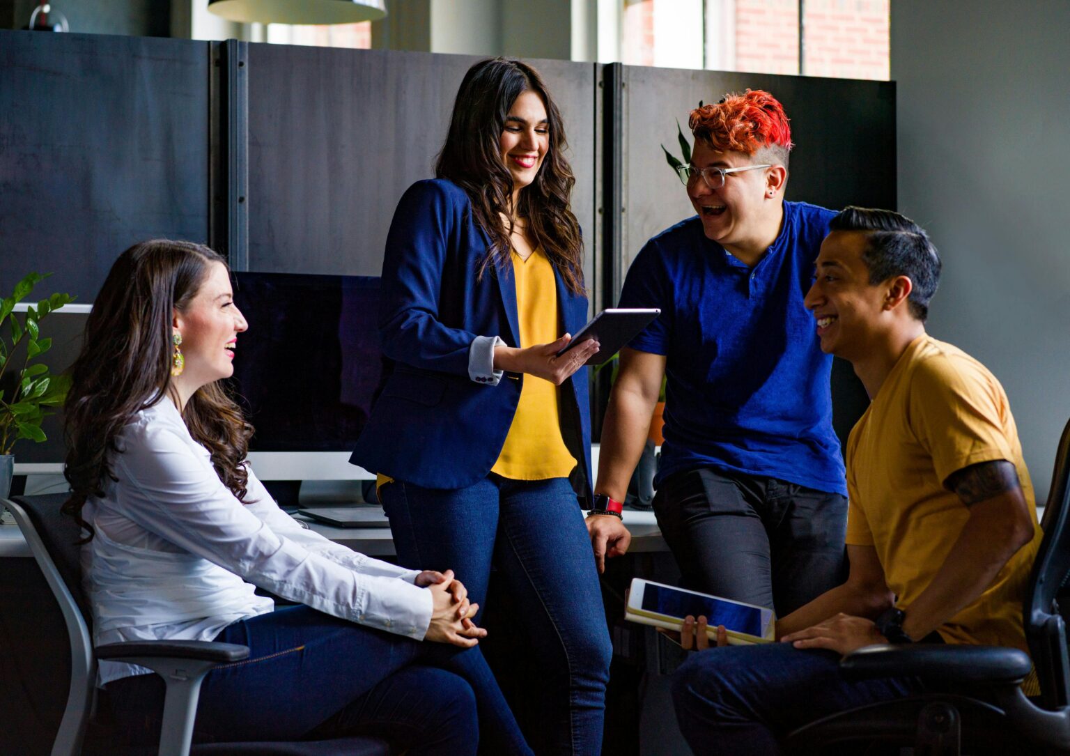 Conseils pour créer un environnement sain au travail, favorisant la santé des employés.